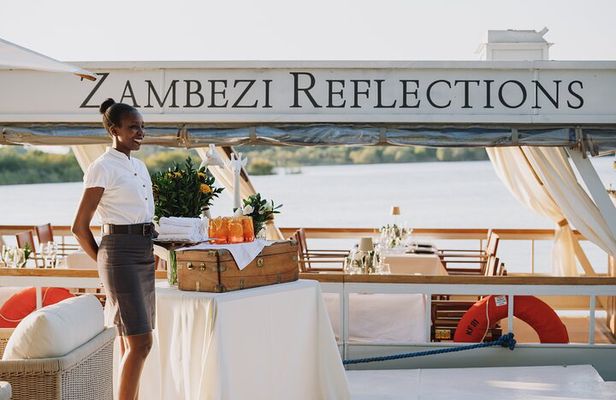 6 Course Classic Dinner Cruise on Zambezi River
