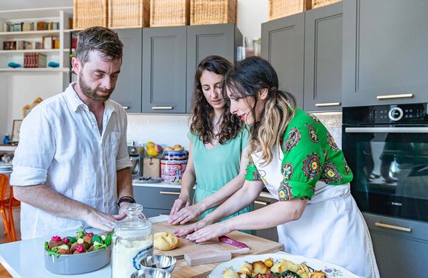 Carbonara Cooking Class in Rome: Cook Like a Local in Trastevere