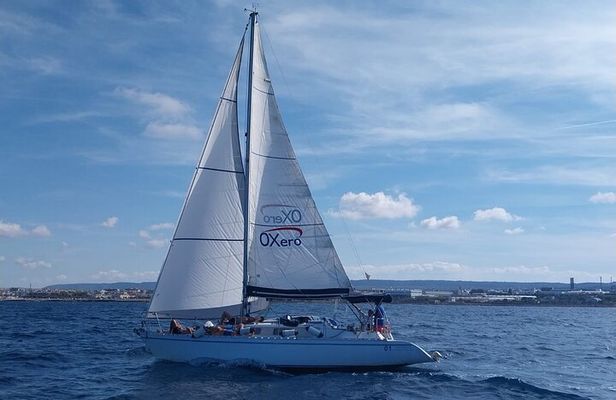 Group tour by sailing boat in Polignano a Mare