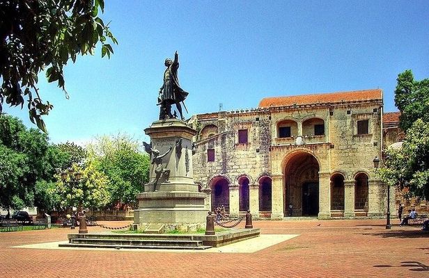 From Punta Cana Tour To Santo Domingo Full Day & Buffet