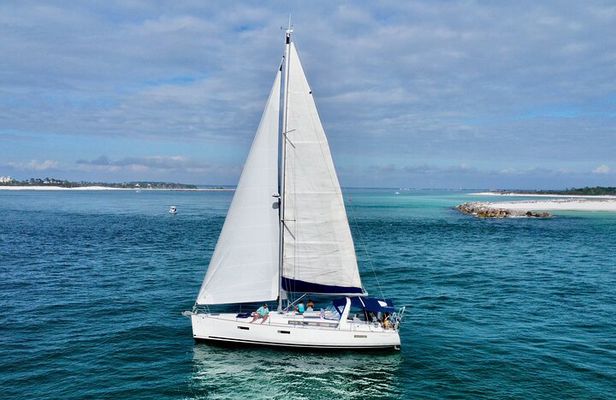 Snorkel, Swim & Dolphin Sightseeing Sail Aboard the Daydreams