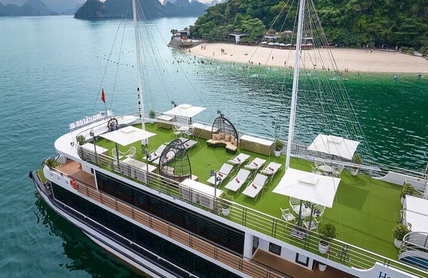 Halong Bay Day Tour Luxury Cruise With Jacuzzi and Buffet Lunch