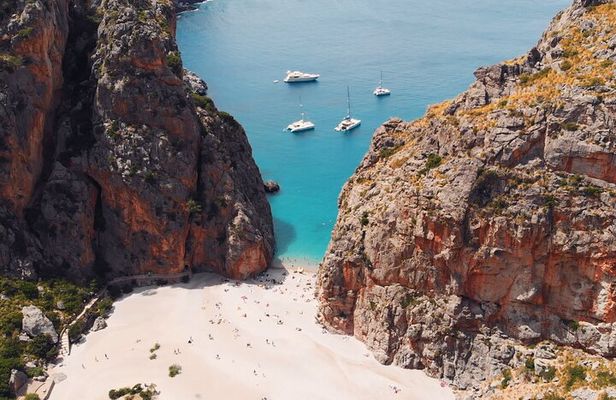 Mallorca Grand Tour by land & sea: Valldemossa, Soller & Calobra