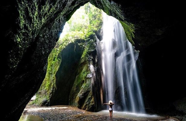 Bali Iconic Waterfalls Private Day Trip with Transport