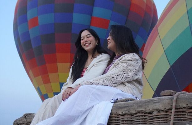 Balloon Flight + Breakfast in cave + Pick-up in Cdmx (Optional)