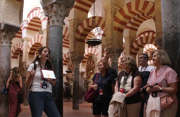 Guided tour of the Mosque of Cordoba and Medina Azahara