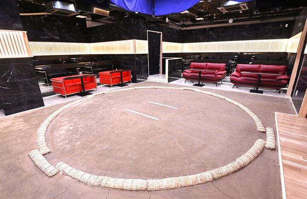 Tokyo Luxury Sumo Experience with Deluxe Japanese Cuisine