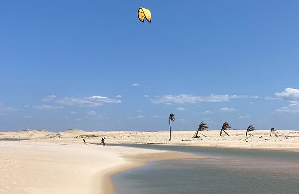 7 Day Kitesurf or Wing Foil in Brazil – Full Lessons + Beach Stay