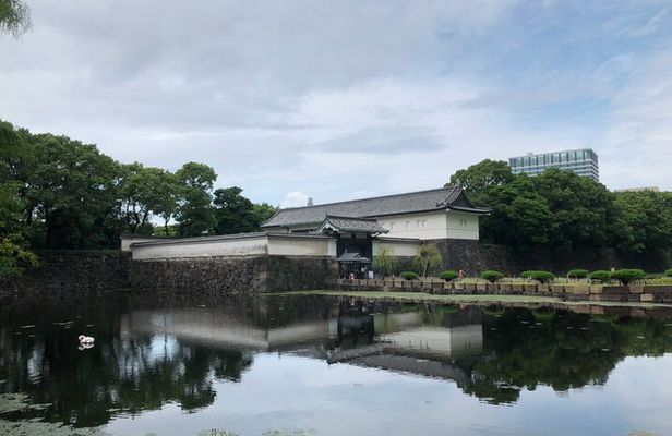 Imperial Palace and Political Landmarks The Heart of Tokyo Tour