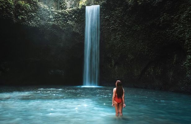 Mount Batur Sunrise Jeep Tour with Hot Springs and Waterfall
