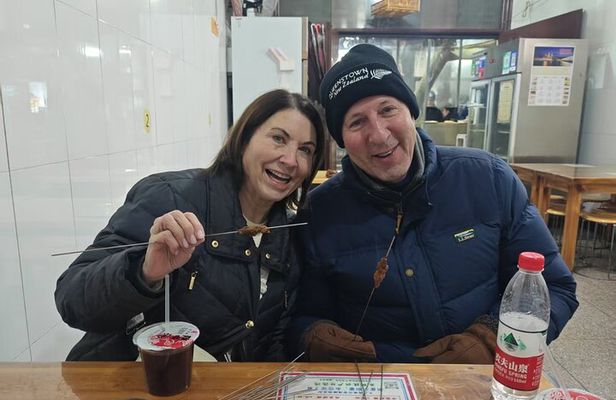 Half Day Xian Private Tour: Bell & Drum Tower Square, City Wall, Muslim Quarter