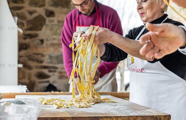Authentic Tuscan Cooking Class & Winery Tour in San Gimignano