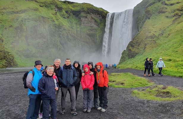 Private South Coast Tour in Multi-Language Guide Options