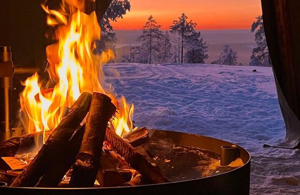 3 hour Evening Snowmobile Safari with Campfire & Northern Lights