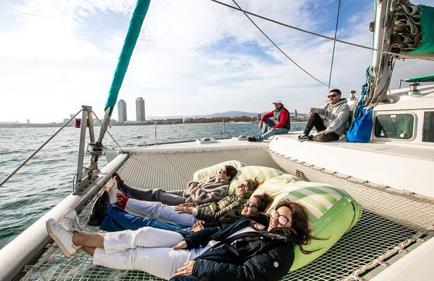 Barcelona Small Group Trip by Catamaran w Tapas, Cava and Sunset