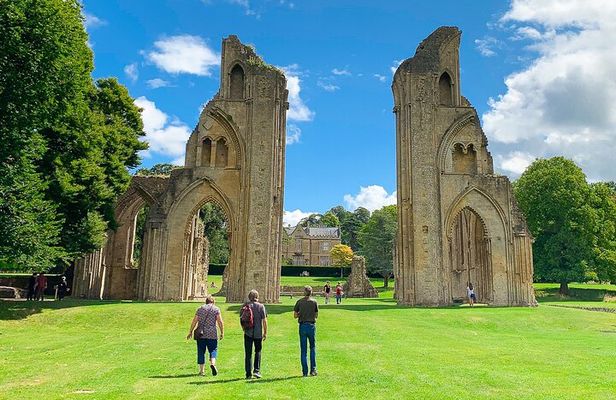 Glastonbury and Cheddar Gorge Guided Day Tour from London