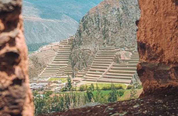 Lima Ica Machu Picchu Rainbow Mountain 7 days Hotel 4 star