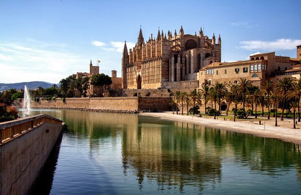 Ultimate Palma Historic Highlights Palaces, Gardens and Cathedral