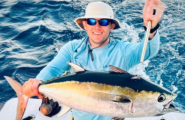 8 Hour Shared Offshore Fishing Adventure in Key West