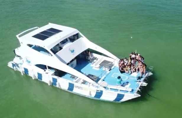 Private Party Boat at Coast of Punta Cana and Bávaro