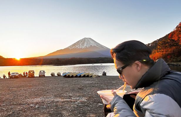 Mt Fuji Sunrise and Scenic Tour Private Journey to Experience
