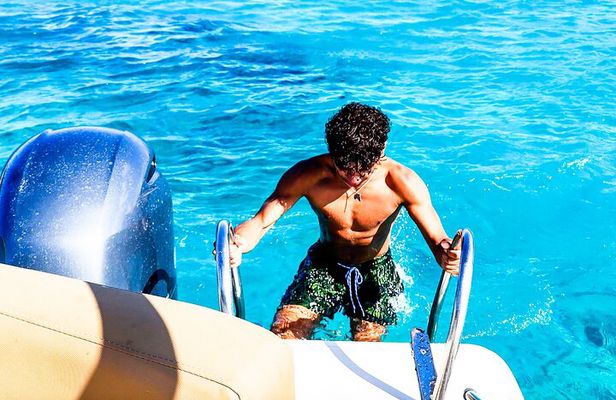 Half Day Private Boat Tour - Malta Blue Lagoon Comino and Gozo