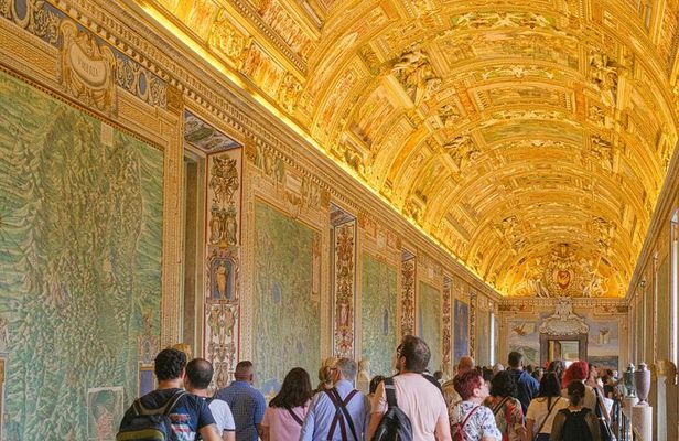 Vatican Museums Sistine Chapel and St Peter’s Skip The Line Tour