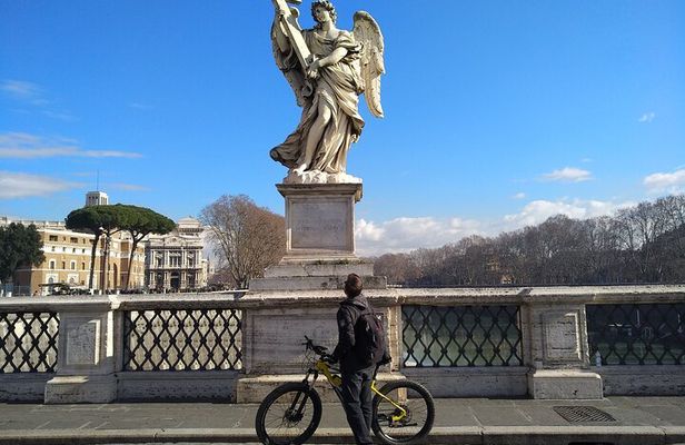 Rome in One Day ebike Tour with Lunch