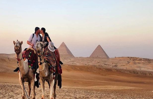 9 Days Egypt Tour To Cairo, Alexandria, Abu Simbel and Cruise