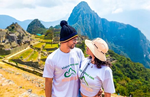 Lima Machupicchu and Lake Titicaca Tour 9 days