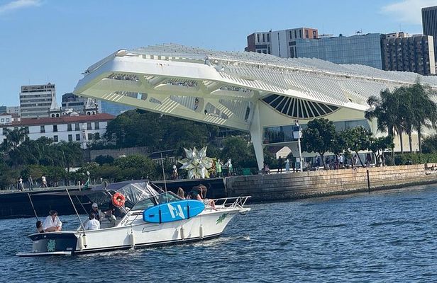 Private Speedboat Tour in Rio de Janeiro with Snacks and Drinks