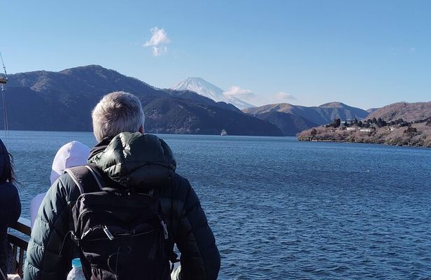 Hakone Scenic Adventure Nature and Tranquil Journey