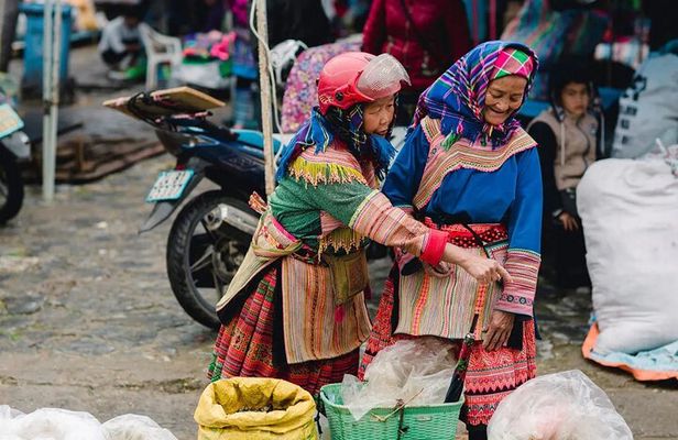 3-Day Scenic Adventure to Sapa & Bac Ha from Hanoi by Private Car