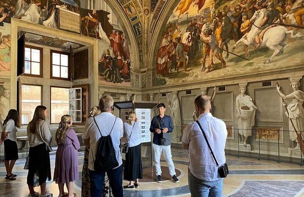 Vatican Museums & Sistine Chapel - Private/Group Tour with Guide