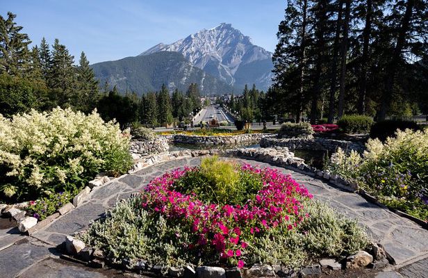 Banff Highlights E-Bike Tour