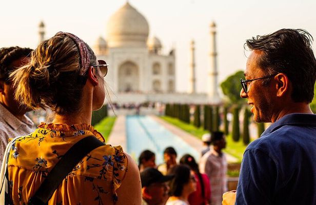 Taj Mahal Tour By Express Train from Delhi