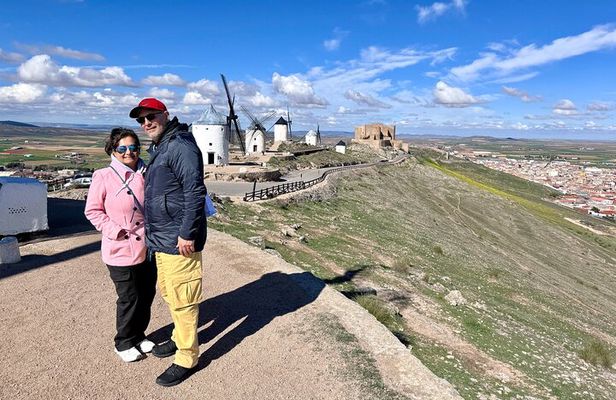 Madrid Tour Consuegra and Los Molinos del Quixote de la Mancha