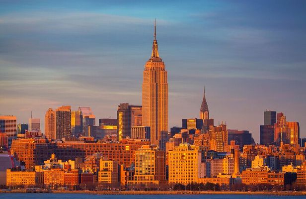 90-Minute Statue of Liberty Sightseeing Cruise from Midtown NYC