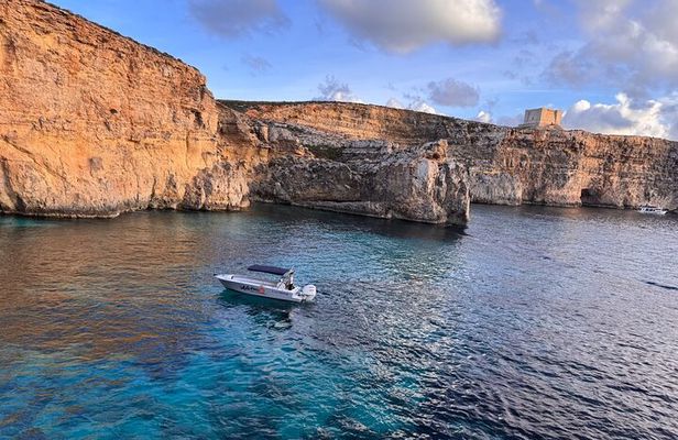 Private boat charter Comino ,Crystal/Blue lagoon,Cave tour Malta