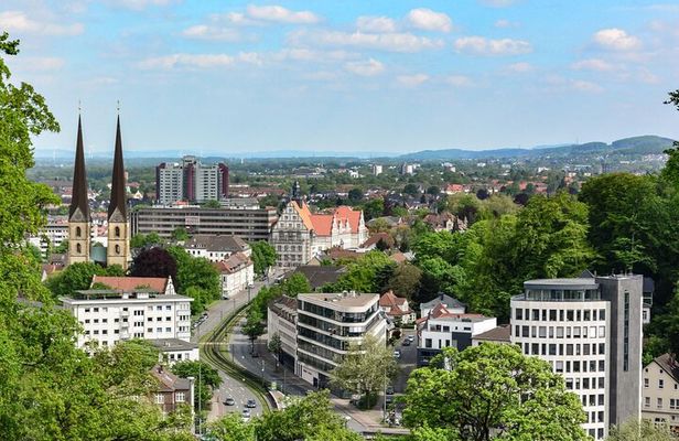 Explore Bielefeld in 60 minutes with a Local