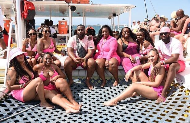Ricks Cafe Cruise Snorkeling Open Bar DJ OCEAN EDEN BAY/CORAL