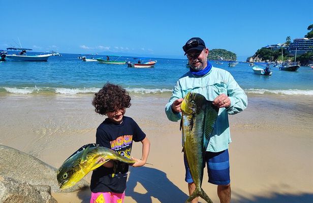 Private Fishing for Lunch Experience in Vallarta Bay