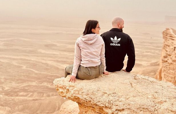 Riyadh Edge of The World Off Road 4x4 Bat Cave & Camels Hike tour