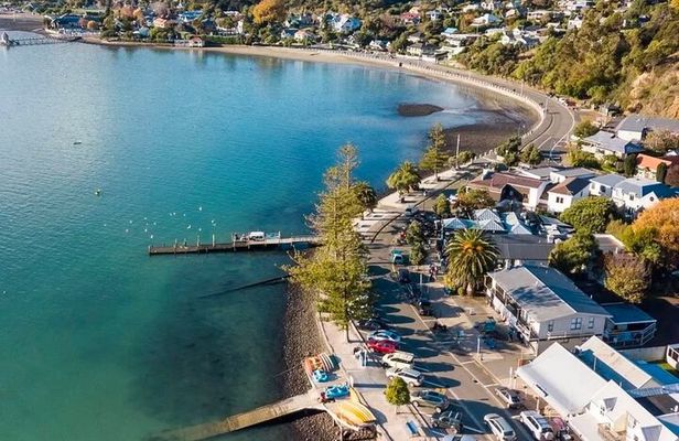 Private Akaroa Day Tour From Christchurch