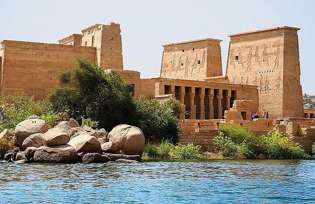 Aswan : Philae Temple and High-Dam-Day Tour