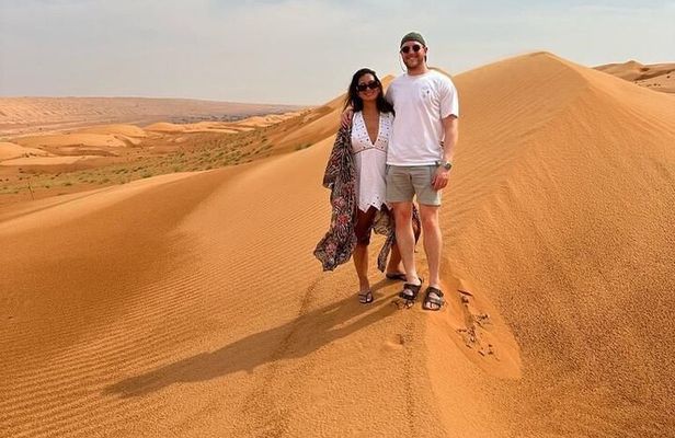 Private Transfer to Wadi Bani Khalid and Wahiba Sands Desert Tour