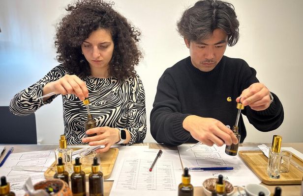 Antalya Old Town : Perfume Workshop with 90+ Essences