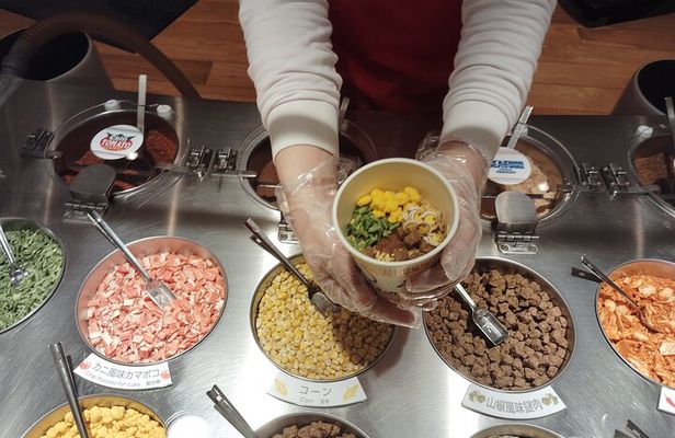 Yokohama’s Fun Museum with Cup Noodles Making