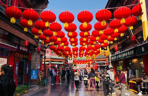 Private Beijing Hutong Walking Tour Walk with a Beijinger