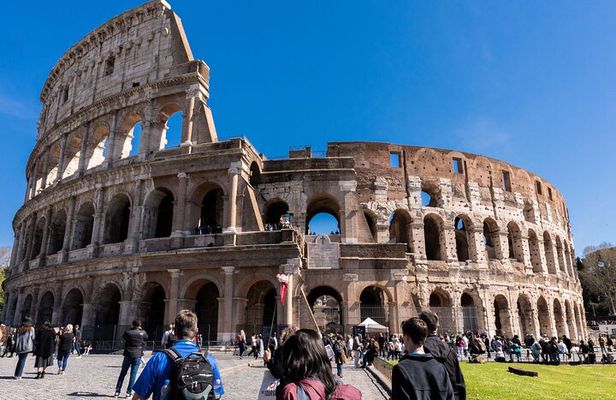 Rome: Colosseum with Roman Forum & Palatine Hill Guided Tour